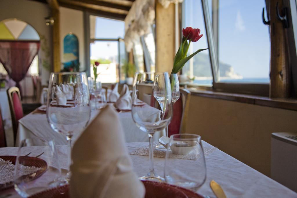 Da Mariolino Hotel Numana Buitenkant foto