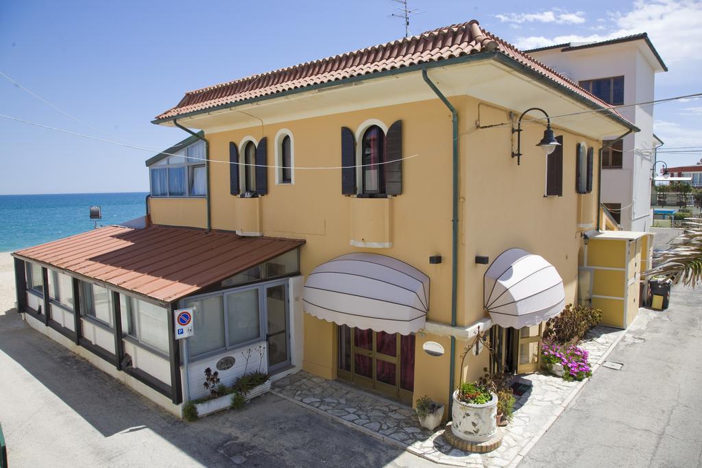 Da Mariolino Hotel Numana Buitenkant foto